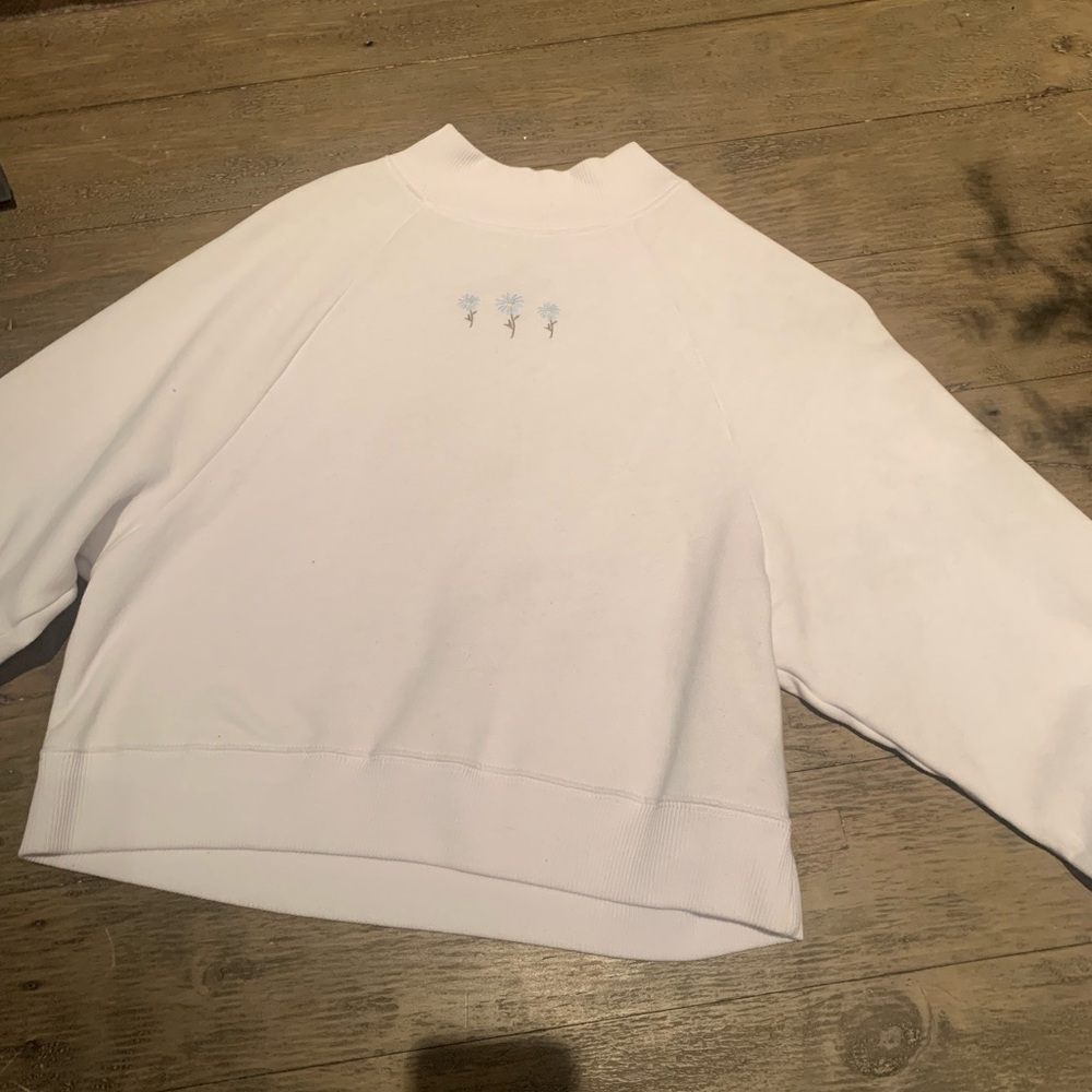 hollister mock neck sweater